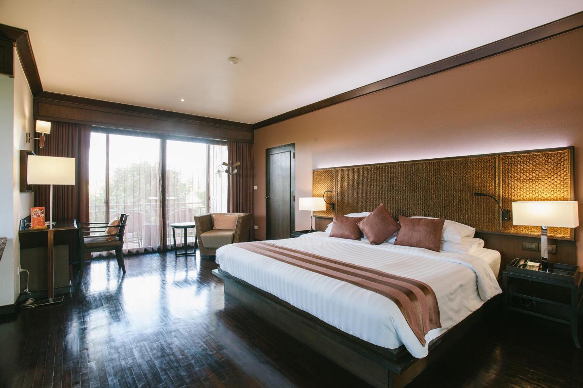 Maneechan Resort - SHA Extra Plus Chanthaburi Esterno foto
