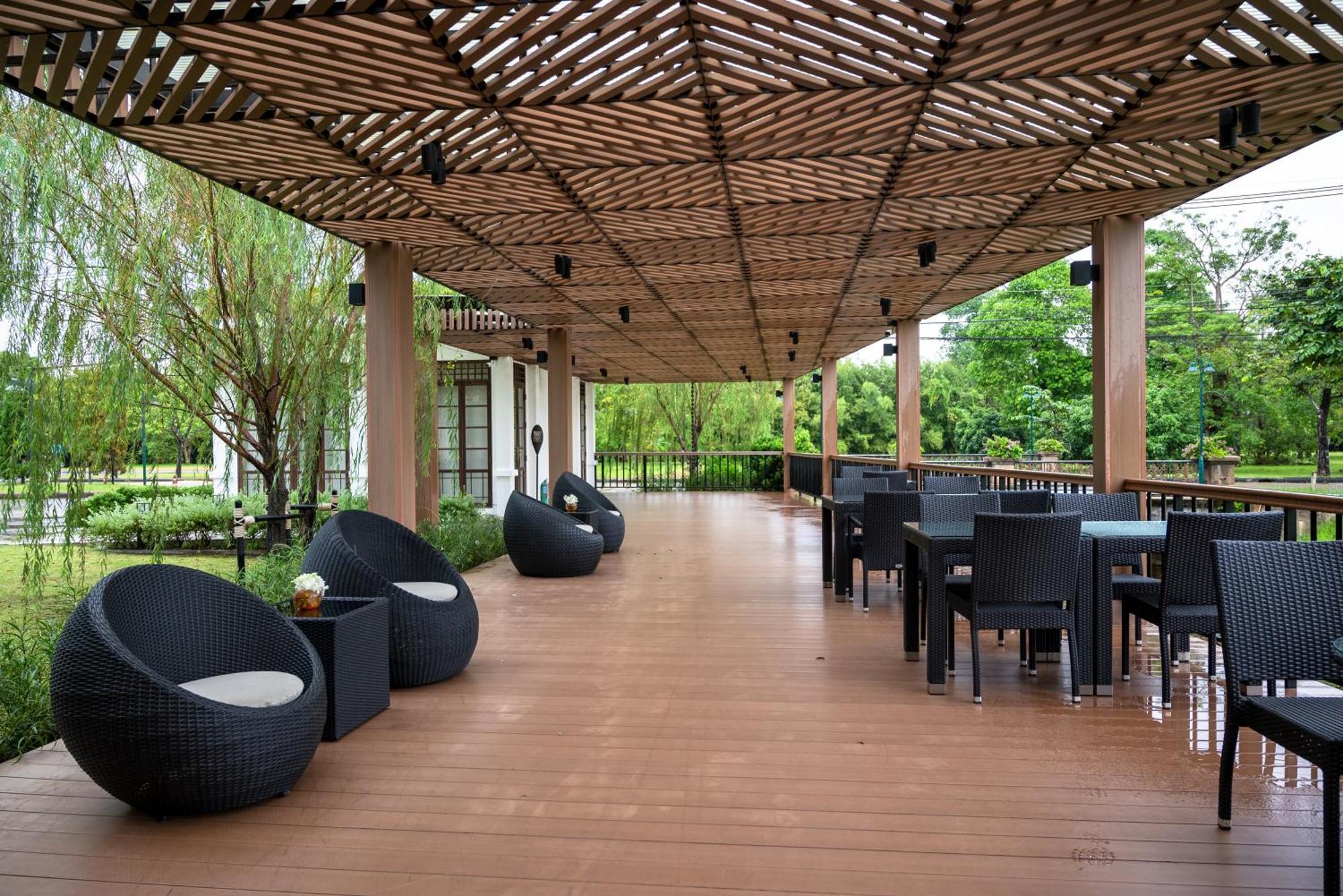 Maneechan Resort - SHA Extra Plus Chanthaburi Esterno foto